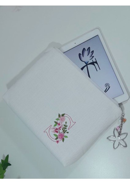 Majestic Blooms - Pembe Monogram Harfli Portföy Çanta modelleri