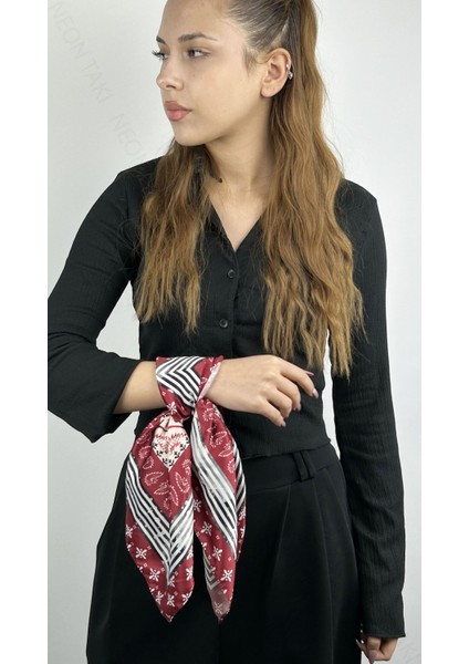 , Duyarlılık Etiketi ve Çok renkli, Fular 31, 56cmx56cm