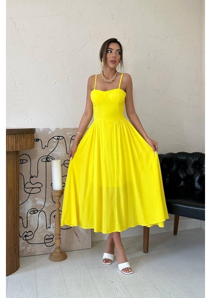 Sarı Göğüs Kuplu Uzun Büzgülü Elbise