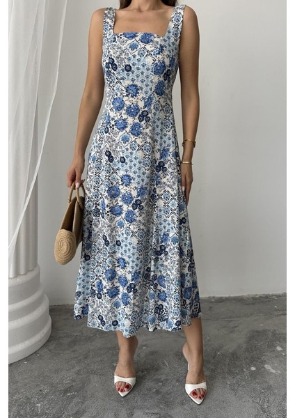 Mavi Çiçekli Viskon Elbise fırsatları