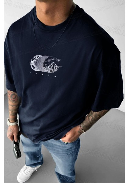 Erkek Lacivert Earth Oversize Fit Bol Geniş Kalıp Salaş Kesim T-Shirt