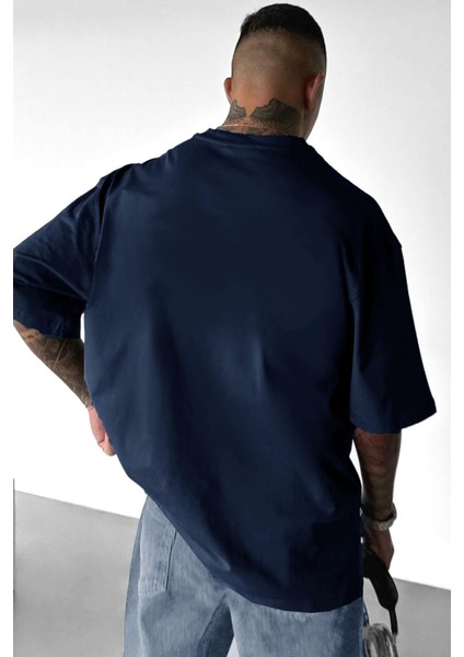 Erkek Lacivert Earth Oversize Fit Bol Geniş Kalıp Salaş Kesim T-Shirt modelleri