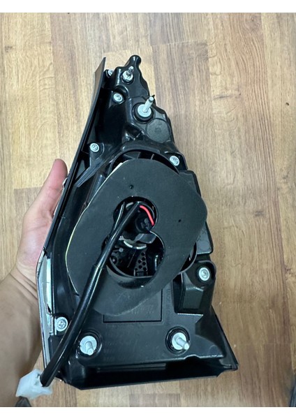 Toyota Corolla Sol Stop Lambası Ledli Tip 2019-2024 fiyatları