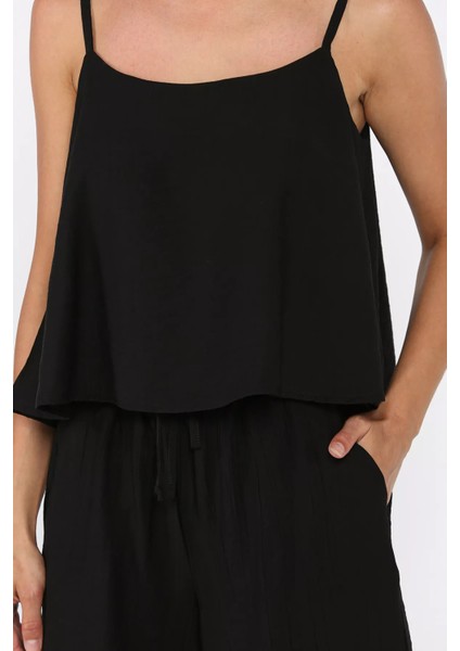 Kadın Ayarlanabilir Askılı Bluz Bel Lastikli Şort Ikili Takım P-00017791 fırsatları