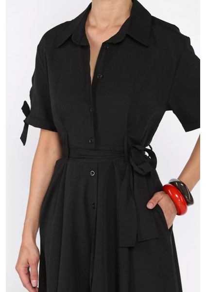 Düğmeli ve Pileli Kısa Kol Uzun Elbise P-00017763 fırsatları