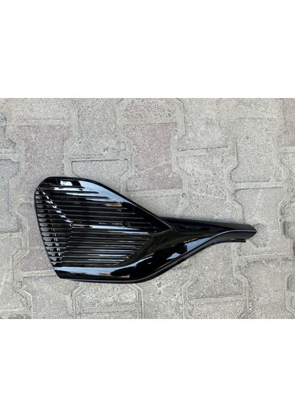 Byd Atto 3 Sol Sis Lamba Kapak 2023-2025