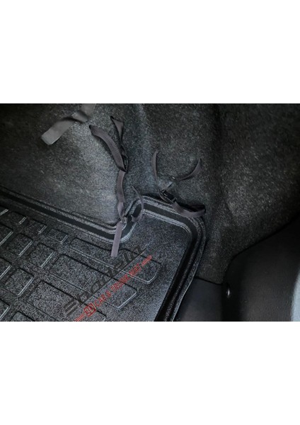 Mazda 3 Sedan 2009-2012 Arası 3D Kauçuk Bagaj Havuzu