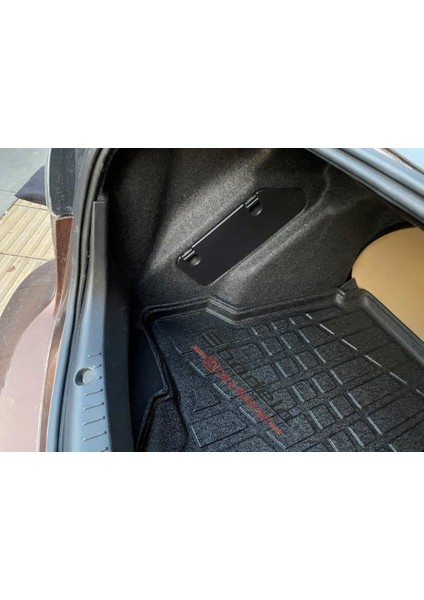 Mazda 3 Sedan 2009-2012 Arası 3D Kauçuk Bagaj Havuzu