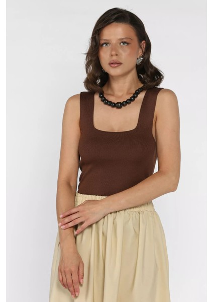 Kare Yaka Askılı Likralı Kadın Triko Bluz P-00017658