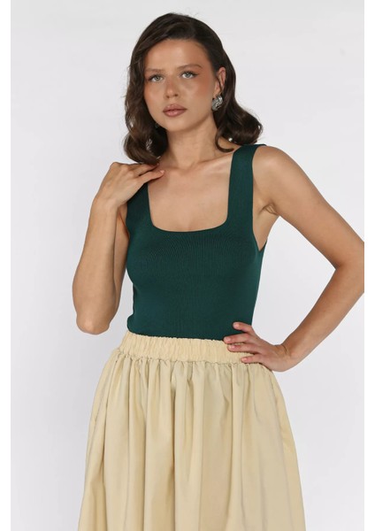 Kare Yaka Askılı Likralı Kadın Triko Bluz P-00017658