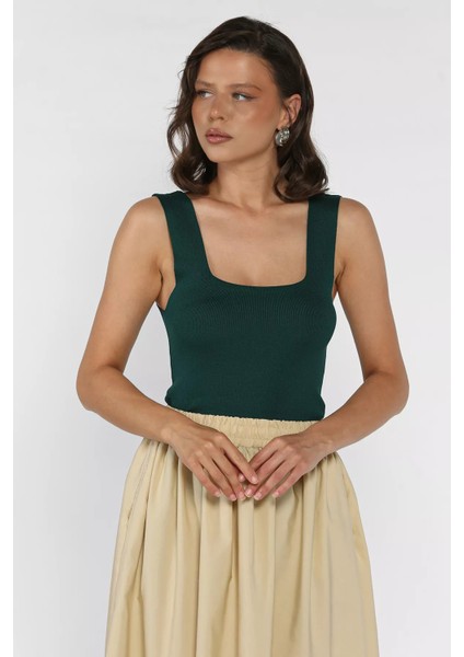 Kare Yaka Askılı Likralı Kadın Triko Bluz P-00017658 fiyatları