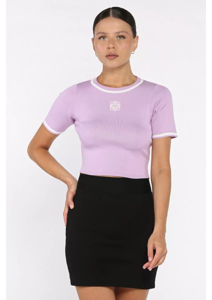 Bisiklet Yaka Nakış Detaylı Likralı Kadın Triko Bluz P-00009103