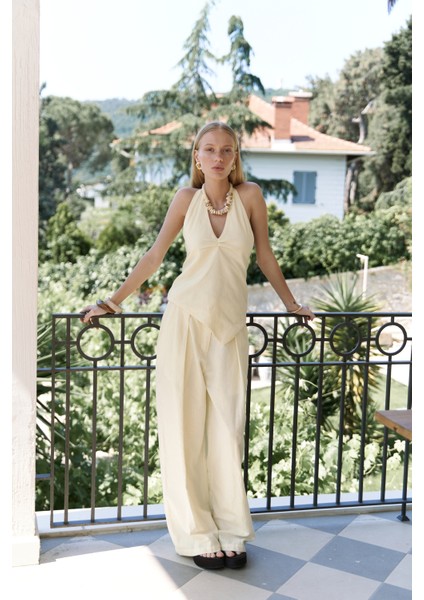 Onagho Boyundan Bağlı Sarı Crop fiyatları