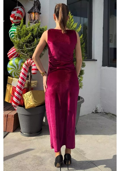 Kadın Büzgü Detaylı Degaje Yaka Kadife Elbise P-00014486 fırsatları