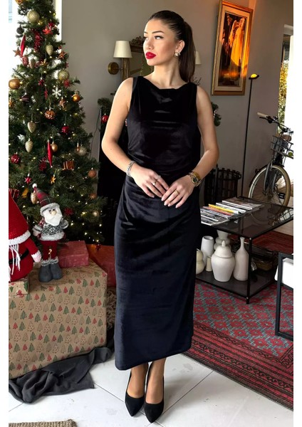 Kadın Büzgü Detaylı Degaje Yaka Kadife Elbise P-00014486 fiyatları