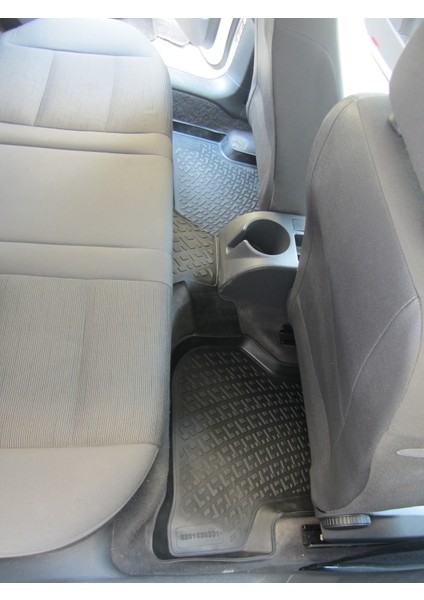 Volkswagen Golf 6 3D Siyah Havuzlu Paspas 2008 ve 2012 indirimleri