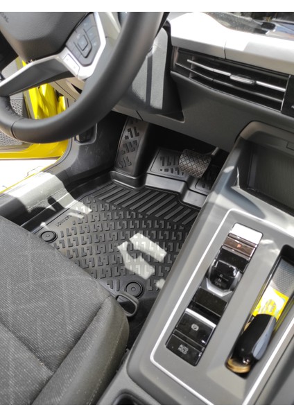 Volkswagen Golf 8 Otomatik 3D Siyah Havuzlu Paspas 2021 ve Sonrası