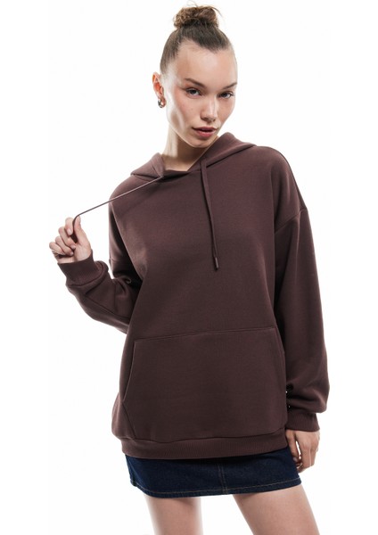 Üç Iplik Şardonlu Kanguru Cepli Basic Kapüşonlu Sweatshirt