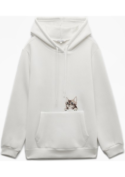 Şardonlu Uzun Kollu Kapüşonlu Kanguru Cepli Nakış Detaylı Sweatshirt modelleri