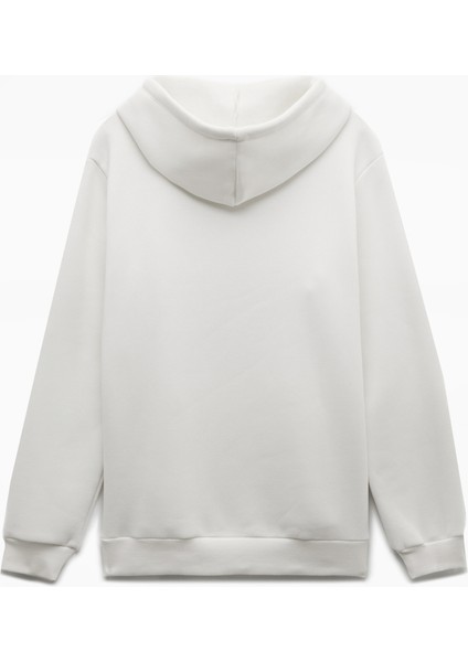 Şardonlu Uzun Kollu Kapüşonlu Kanguru Cepli Nakış Detaylı Sweatshirt fırsatları