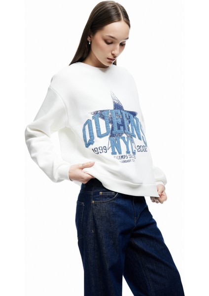 Uzun Kollu Bisiklet Yaka Üç Iplik Şardonlu Baskılı Oversize Sweatshirt
