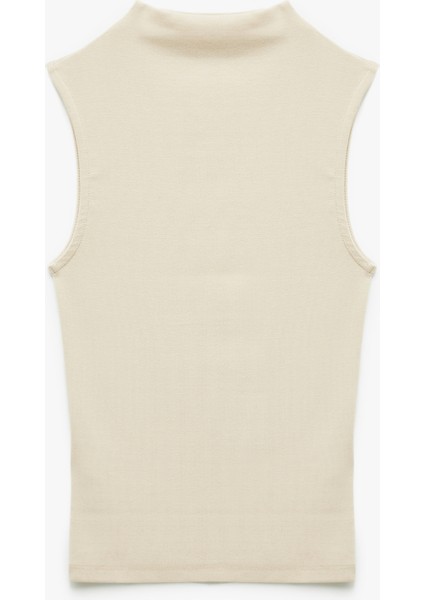 Basic Slim Fit Dik Yaka Modal Kolsuz Bluz modelleri