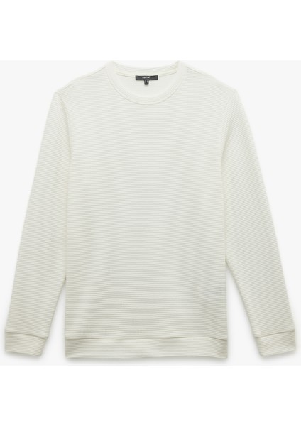 Pamuklu Uzun Kollu Dokulu Basic Bisiklet Yaka Sweatshirt modelleri