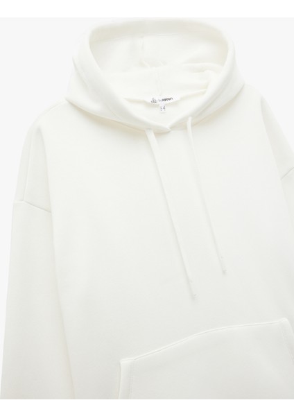 Üç Iplik Şardonlu Kanguru Cepli Basic Kapüşonlu Sweatshirt indirimleri