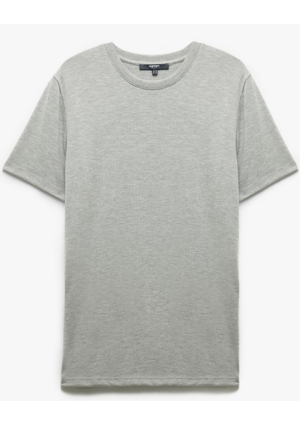 Kısa Kollu Bisiklet Yaka Basic Slim Fit Tişört modelleri