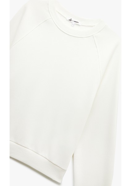 Şardonlu Uzun Kollu Bisiklet Yaka Basic Oversize Sweatshirt indirimleri