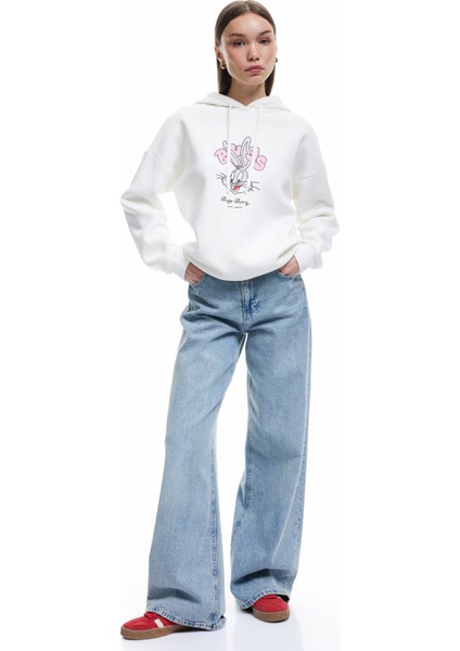 Bugs Bunny Lisanslı Arkası Baskılı Şardonlu Uzun Kollu Kapüşonlu Oversize Sweatshirt fiyatları