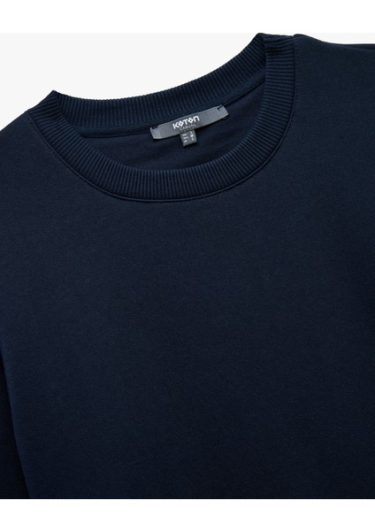 Pamuklu Uzun Kollu Bisiklet Yaka Erkek Basic Sweatshirt fırsatları