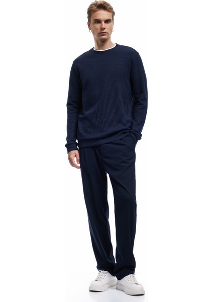 Pamuklu Uzun Kollu Dokulu Basic Bisiklet Yaka Sweatshirt fiyatları