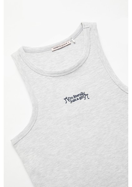 Slim Fit Nakış Detaylı Crop Halter Yaka Atlet Pijama Üstü modelleri