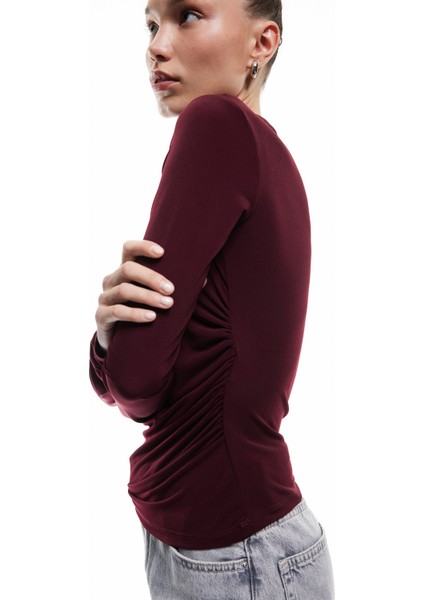 Drape Detaylı Dar Kesim Uzun Kollu Tişört modelleri