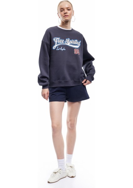 Şardonlu Uzun Kollu Bisiklet Yaka Baskılı Oversize Sweatshirt fiyatları