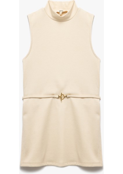 Metal Aksesuarlı Dik Yaka Kolsuz Kemerli Uzun Bluz modelleri