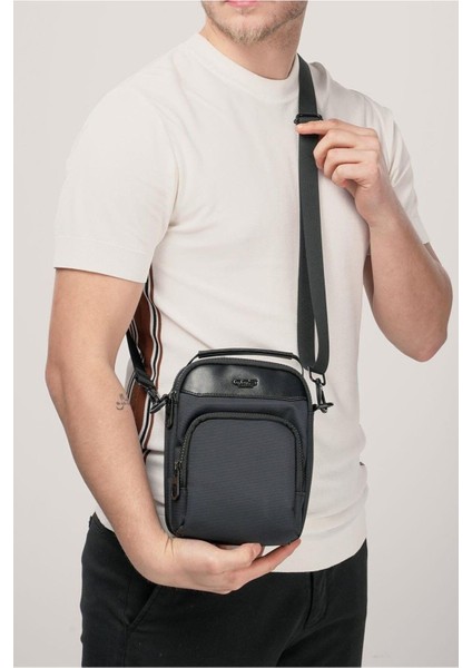Erkek Siyah Çapraz Askılı El & Omuz Çantası 31580