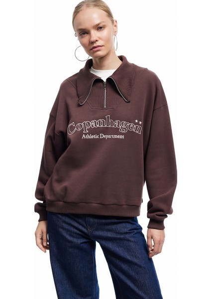 Şardonlu Uzun Kollu Yarım Fermuarlı Yaka Baskılı Oversize Sweatshirt fiyatları