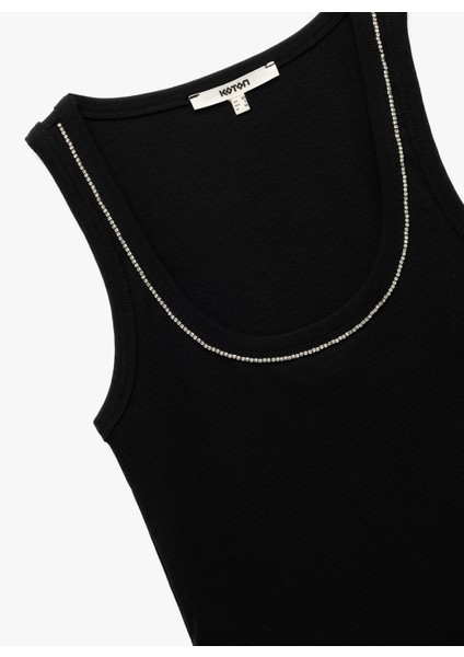 Pamuklu Kaşkorse Slim Fit U Yaka Boncuk Işlemeli Fitilli Atlet fırsatları
