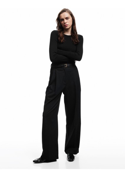 Pamuklu Slim Fit Kaşkorse Uzun Kollu Bisiklet Yaka Tişört