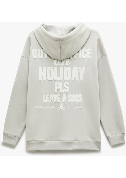Pamuklu Şardonlu Arkası Baskılı Kapüşonlu Oversize Sweatshirt indirimleri