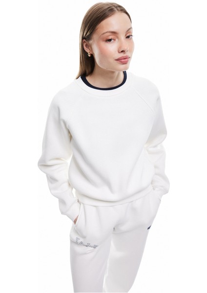 Üç Iplik Şardonlu Dikiş Detaylı Bisiklet Yaka Oversize Sweatshirt