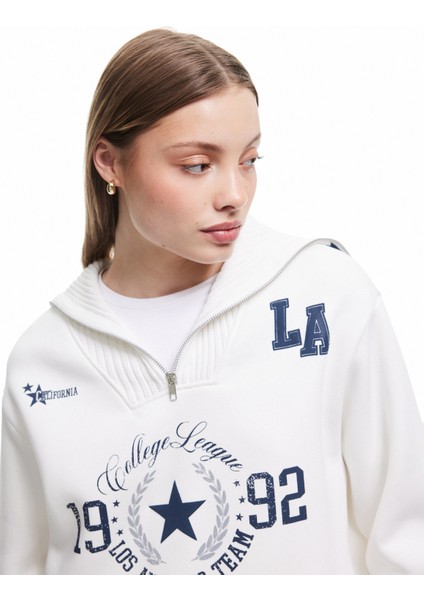 Şardonlu Yarım Fermuarlı Geniş Yaka Kolej Temalı Baskılı Sweatshirt