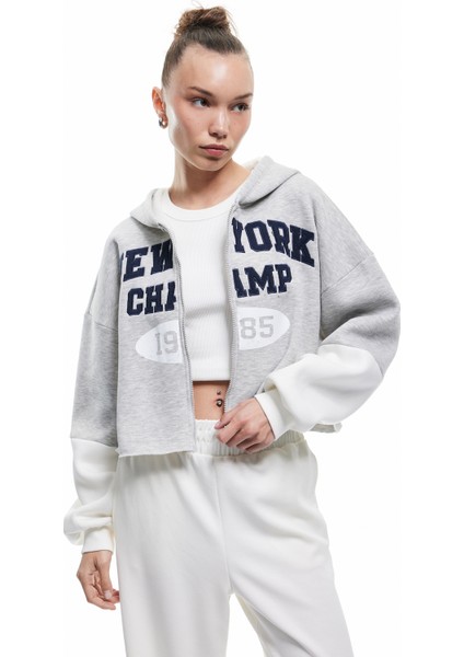 Şardonlu Uzun Kollu Fermuarlı Kapşonlu Crop Sweatshirt