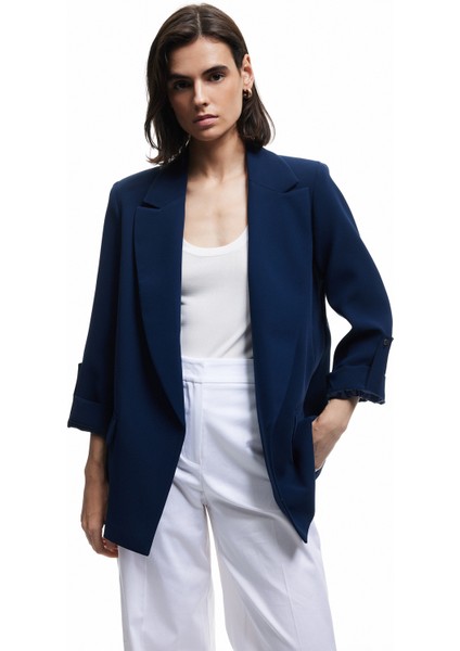 Şal Yaka Kıvırmalı 3/4 Kol Detaylı Cepli Oversize Blazer Ceket