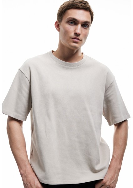 Pamuklu Kısa Kollu Bisiklet Yaka Oversize Basic Tişört