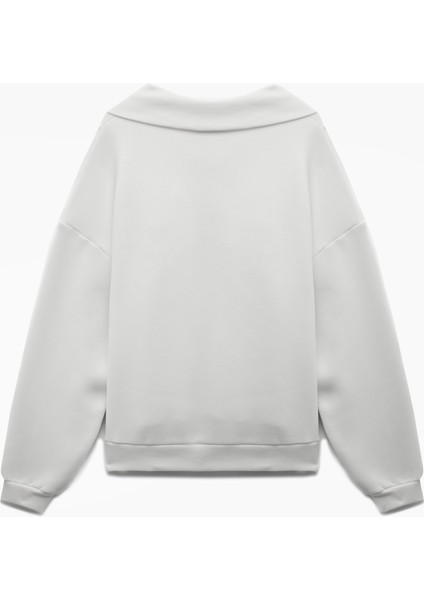 Şardonlu Uzun Kollu Yarım Fermuarlı Yaka Nakışlı Oversize Sweatshirt fırsatları