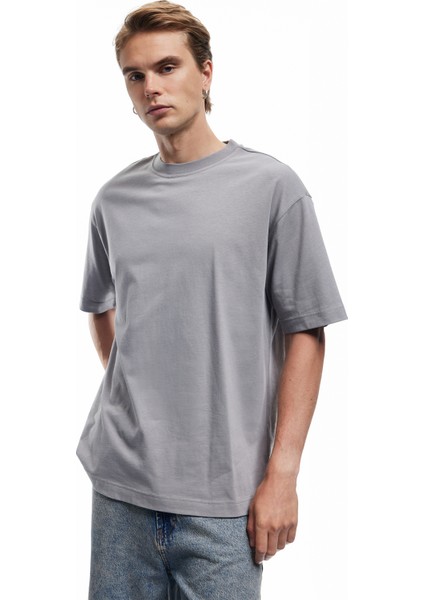 Kısa Kollu Bisiklet Yaka Pamuklu Basic Oversize Tişört fiyatları