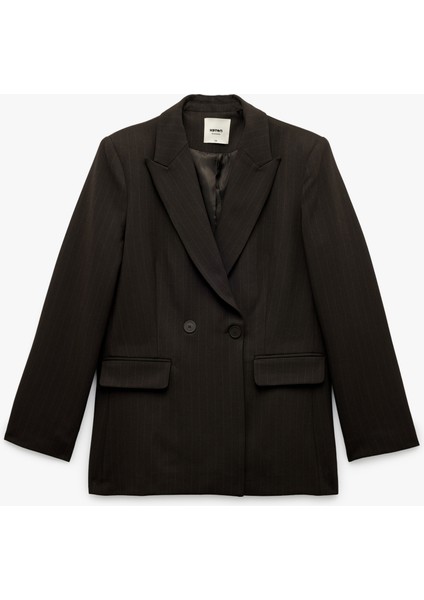 Kapaklı Çift Cepli Uzun Kollu Kruvaze Blazer Ceket fırsatları
